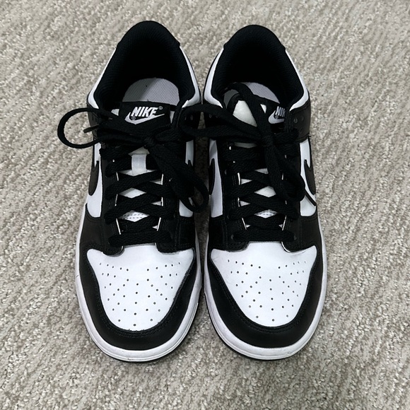 Shoes - Picture 1 of 3